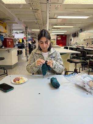 crocheting on AR103