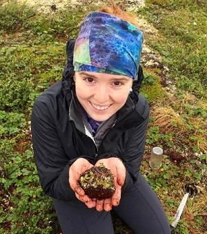 Clarice Perryman, a graduate student in the Earth Systems Research Center.