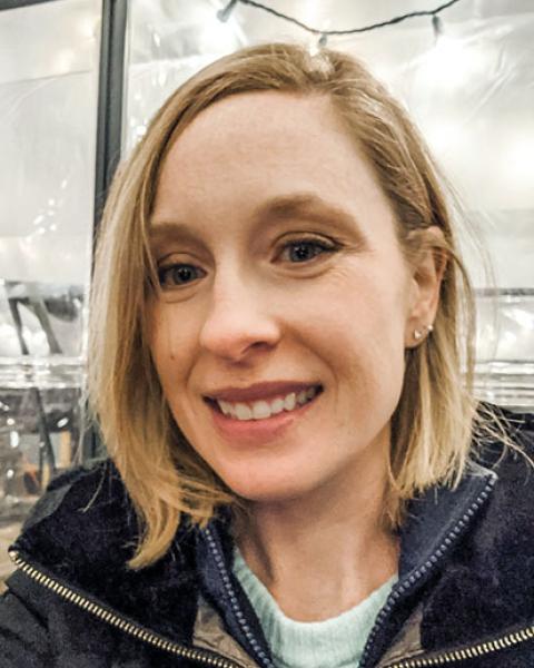 Color photo of employee.